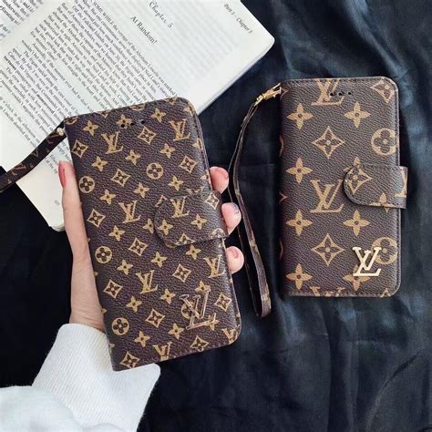 lv flip wallet